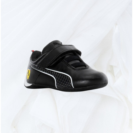 1/2  LOTE DE TENIS INFANTIL  100% DE MARCA