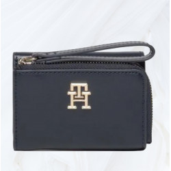 LOTE DE CARTERAS DE MARCA